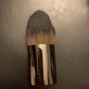 Makeup forever brush